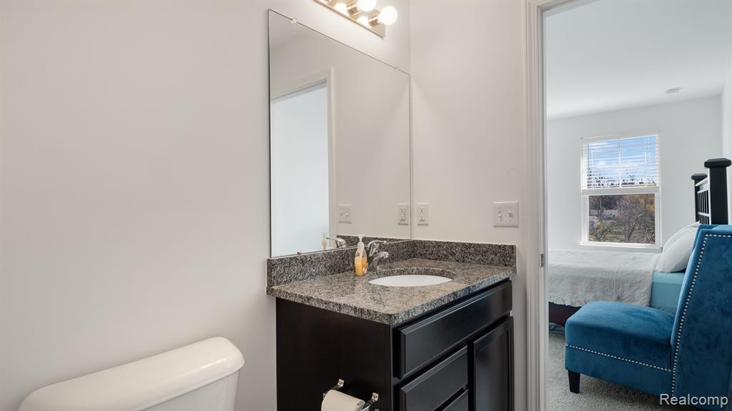 4620 BRADLEY Circle, Troy, MI 48085 — Photo 20