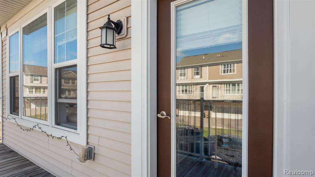 4620 BRADLEY Circle, Troy, MI 48085 — Photo 25