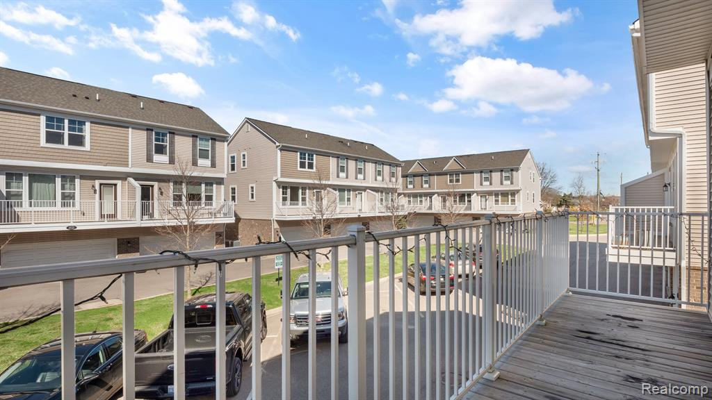 4620 BRADLEY Circle, Troy, MI 48085 — Photo 26