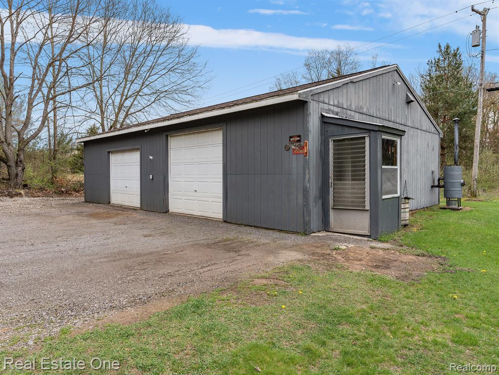 9143 CEDAR LAKE Road, Pinckney, MI 48169 — Photo 19