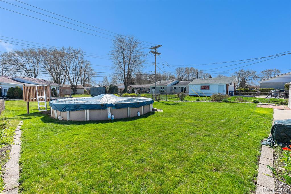 6338 GLASTONBURY Street, Westland, MI — Photo 6