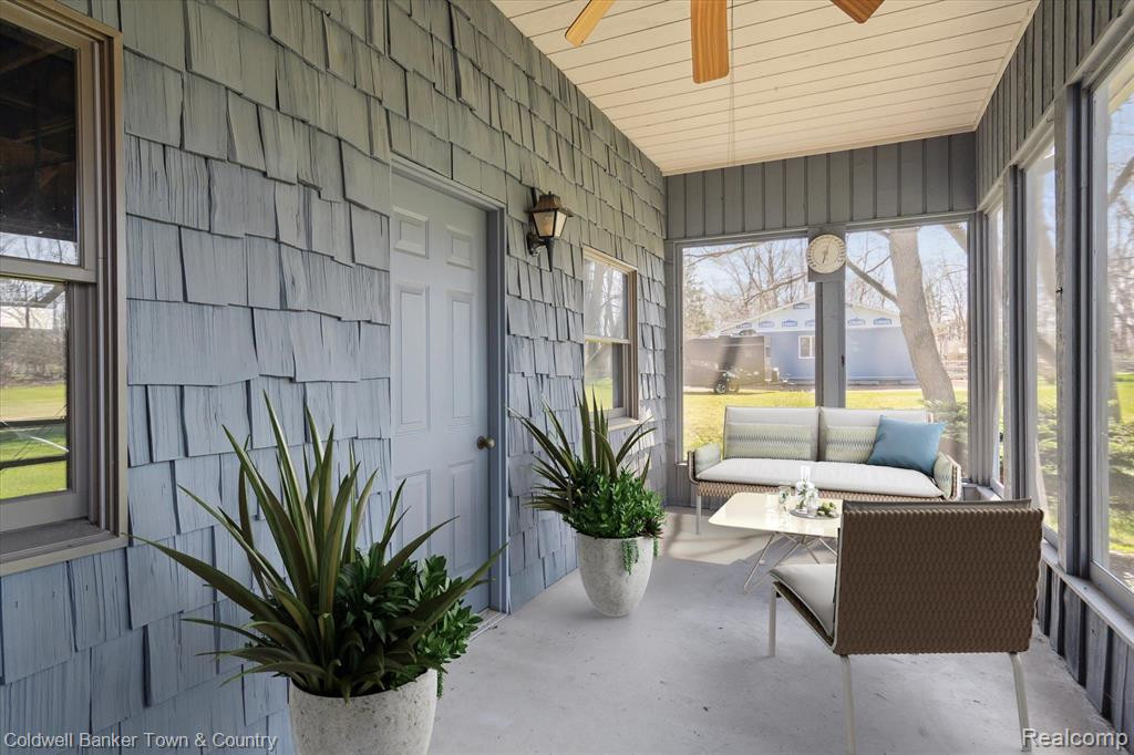 6525 LOMBARDY Drive, Chelsea, MI 48118 — Photo 19