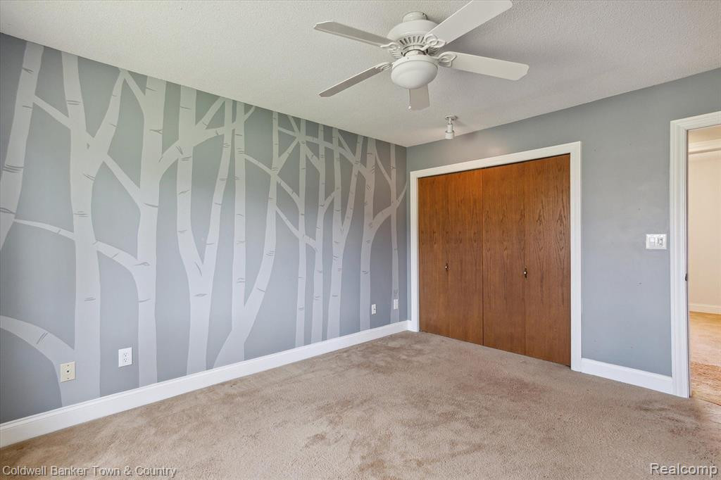 6525 LOMBARDY Drive, Chelsea, MI 48118 — Photo 24