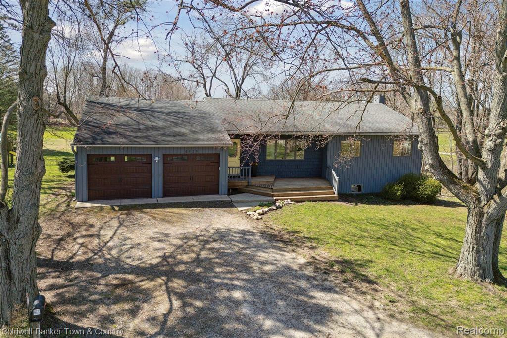 6525 LOMBARDY Drive, Chelsea, MI 48118 — Photo 50