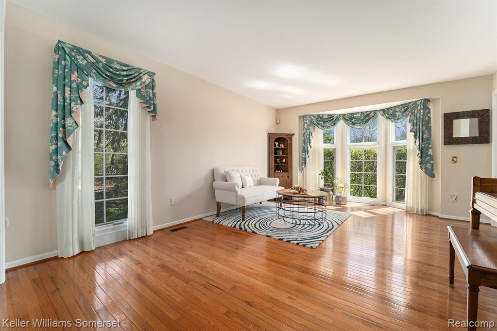 6644 HILL TOP Drive, Troy, MI 48098 — Photo 6