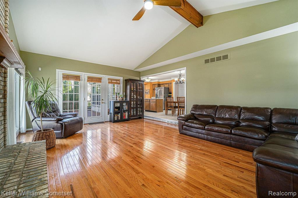 6644 HILL TOP Drive, Troy, MI 48098 — Photo 11