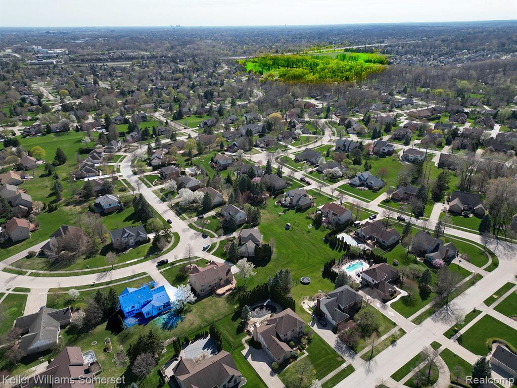 6644 HILL TOP Drive, Troy, MI 48098 — Photo 38