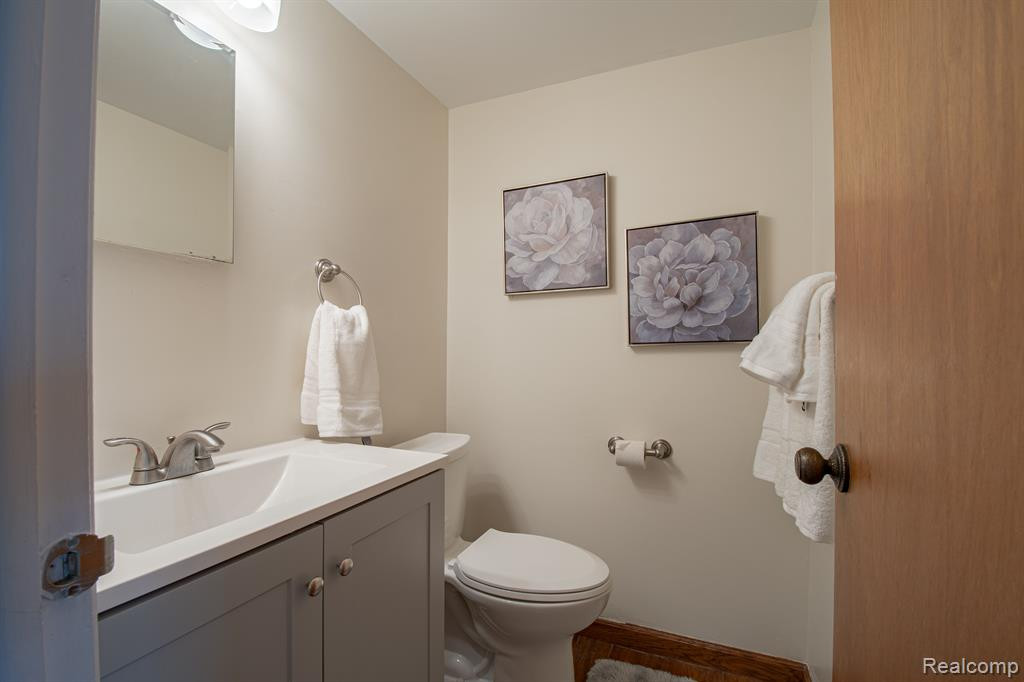 21280 E GLEN HAVEN Circle, Northville, MI 48167 — Photo 7
