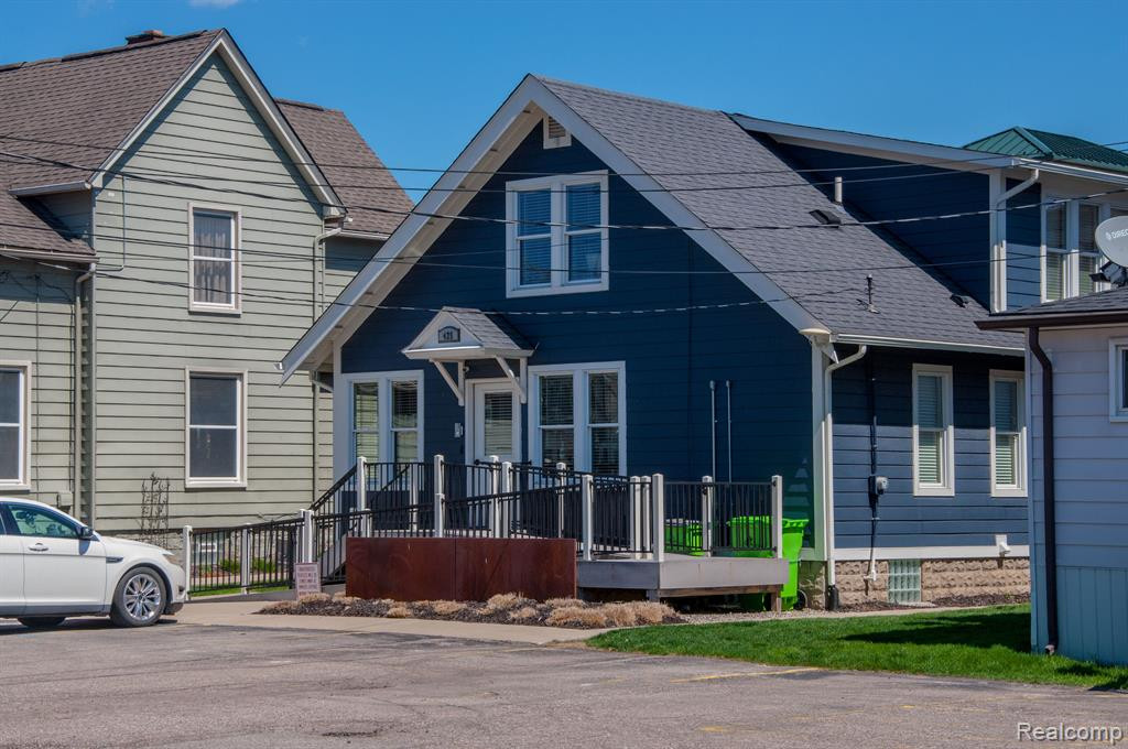 425 WALNUT Boulevard, Rochester, MI 48307 — Photo 14