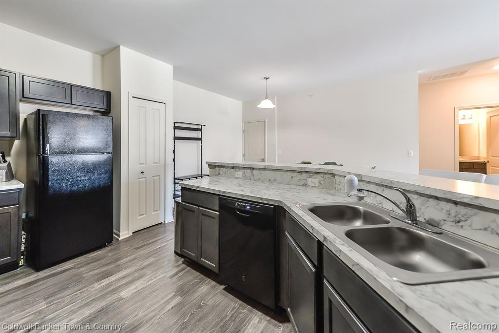 9940 RIDGE RUN Street, Howell, MI 48855 — Photo 10