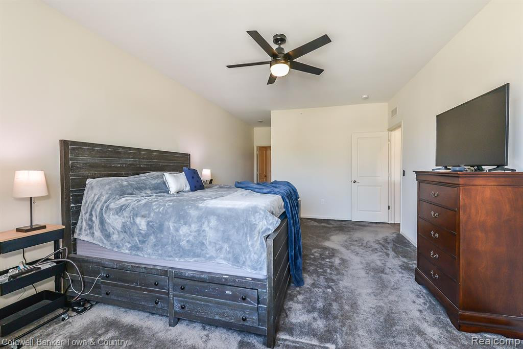 9940 RIDGE RUN Street, Howell, MI 48855 — Photo 11