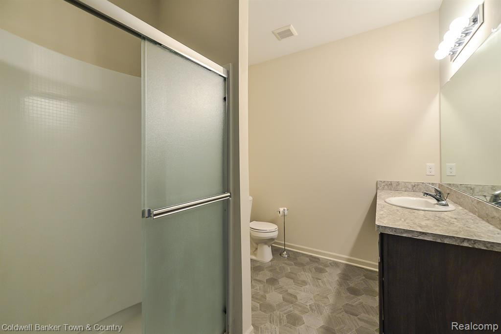 9940 RIDGE RUN Street, Howell, MI 48855 — Photo 15