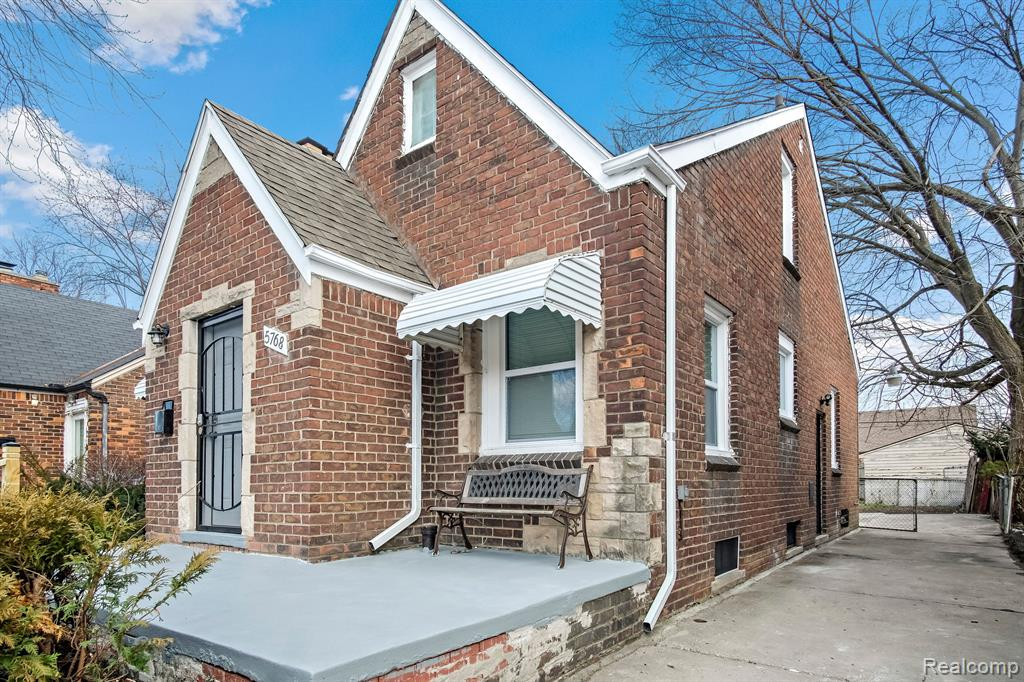 5768 Berkshire Street, Detroit, MI 48224 — Photo 2