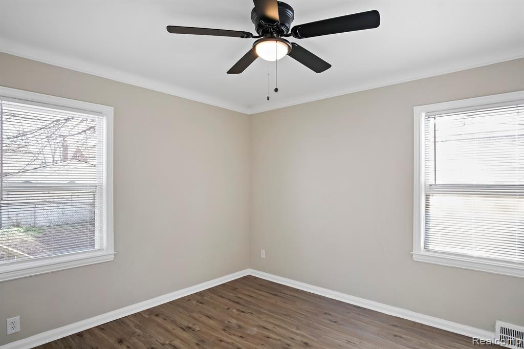 5768 Berkshire Street, Detroit, MI 48224 — Photo 13