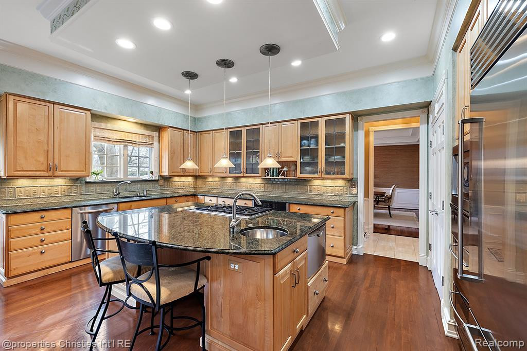 727 HARMON Street, Birmingham, MI 48009 — Photo 18
