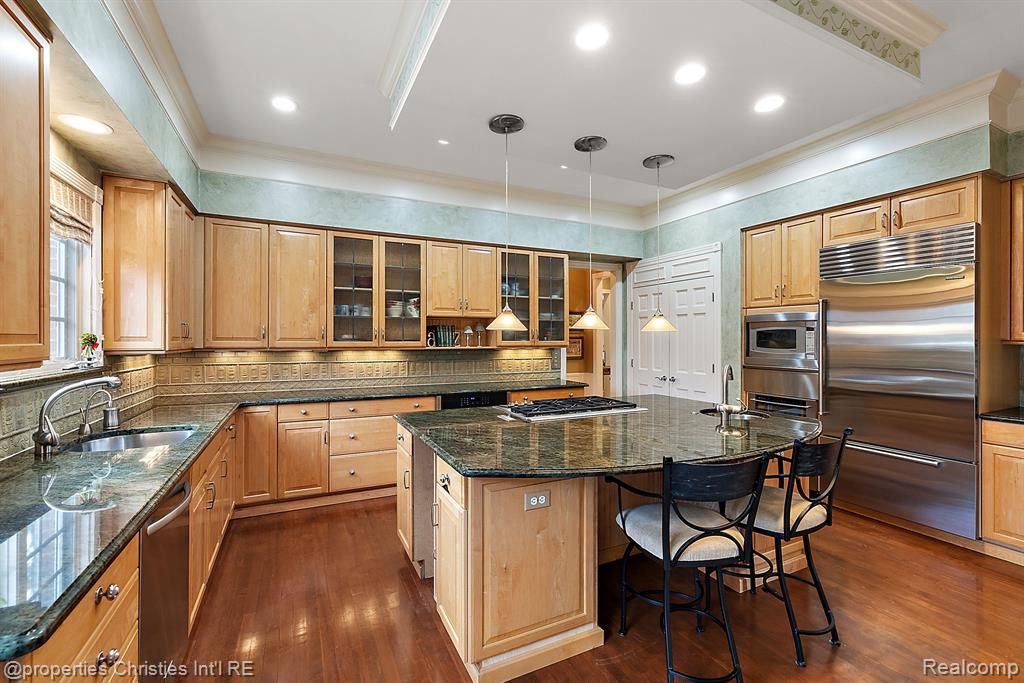 727 HARMON Street, Birmingham, MI 48009 — Photo 20