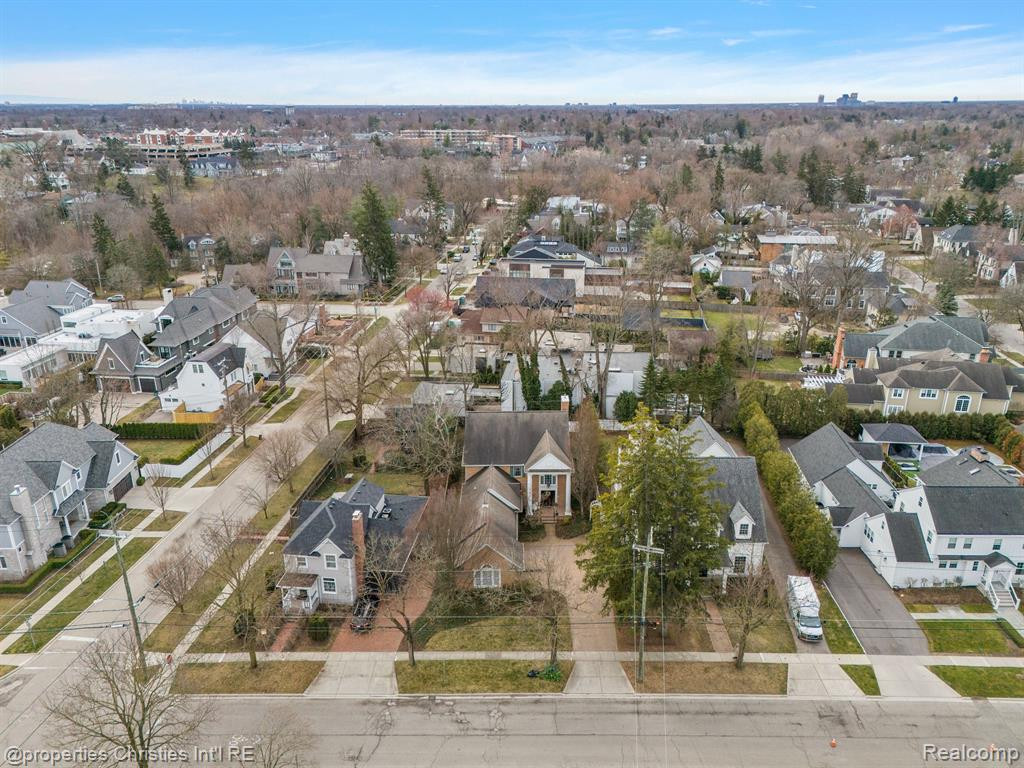 727 HARMON Street, Birmingham, MI 48009 — Photo 49