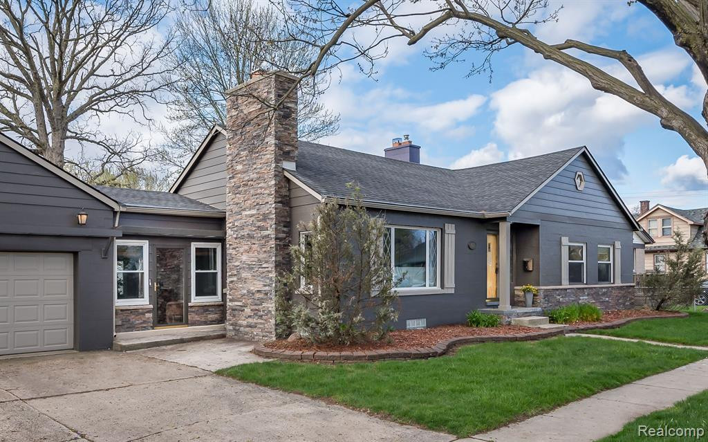 8628 Jewett Avenue, Warren, MI 48089 — front exterior