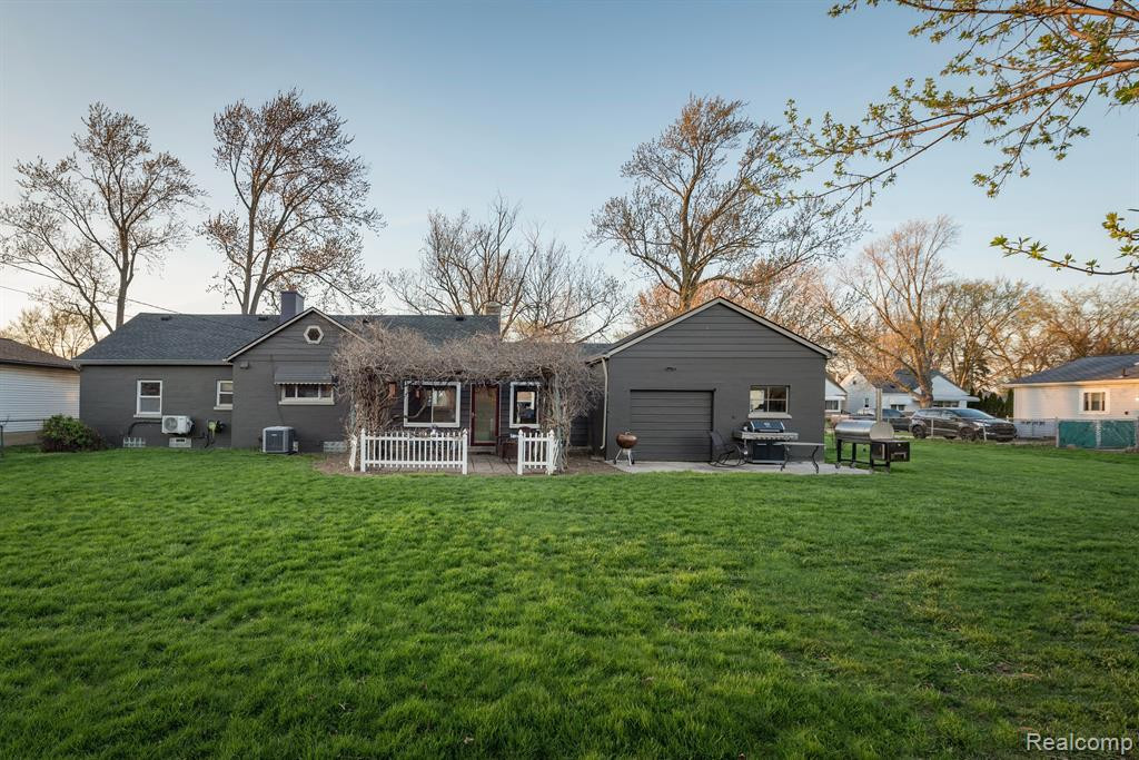 8628 Jewett Avenue, Warren, MI 48089 — Photo 23