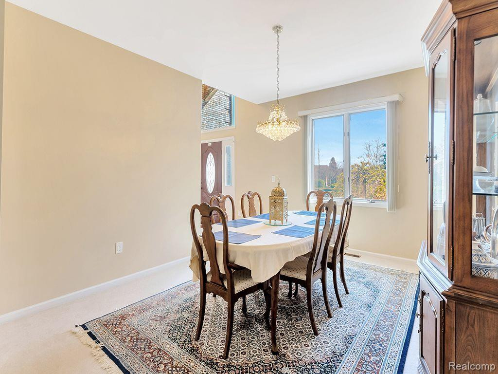 7492 OAKMONT, Canton, MI 48187 — Photo 15