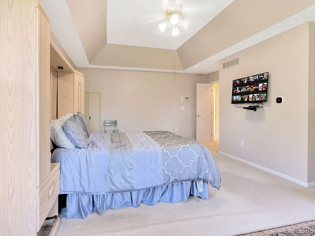 7492 OAKMONT, Canton, MI 48187 — Photo 31