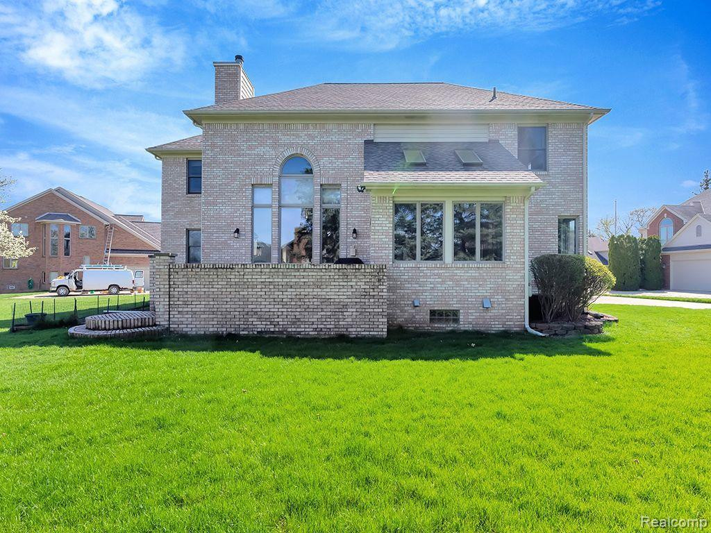 7492 OAKMONT, Canton, MI 48187 — Photo 47
