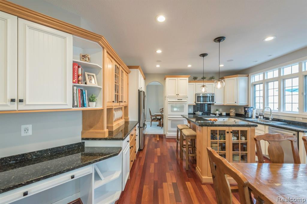1363 WHISPERING MAPLES Court, Ann Arbor, MI 48108 — Photo 13