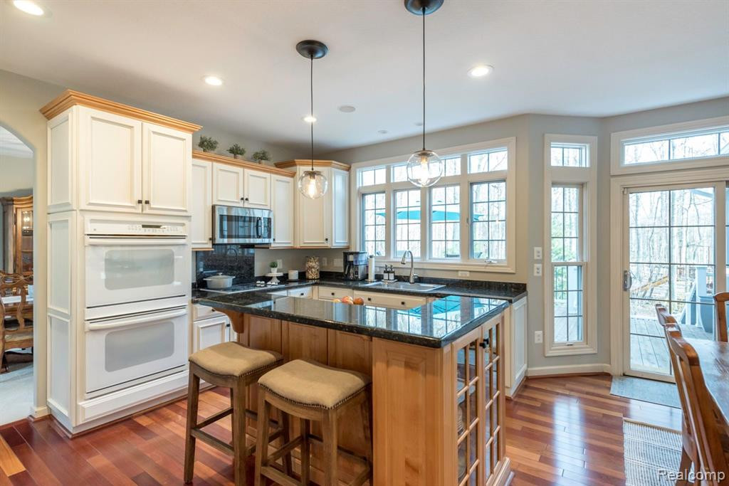 1363 WHISPERING MAPLES Court, Ann Arbor, MI 48108 — Photo 15