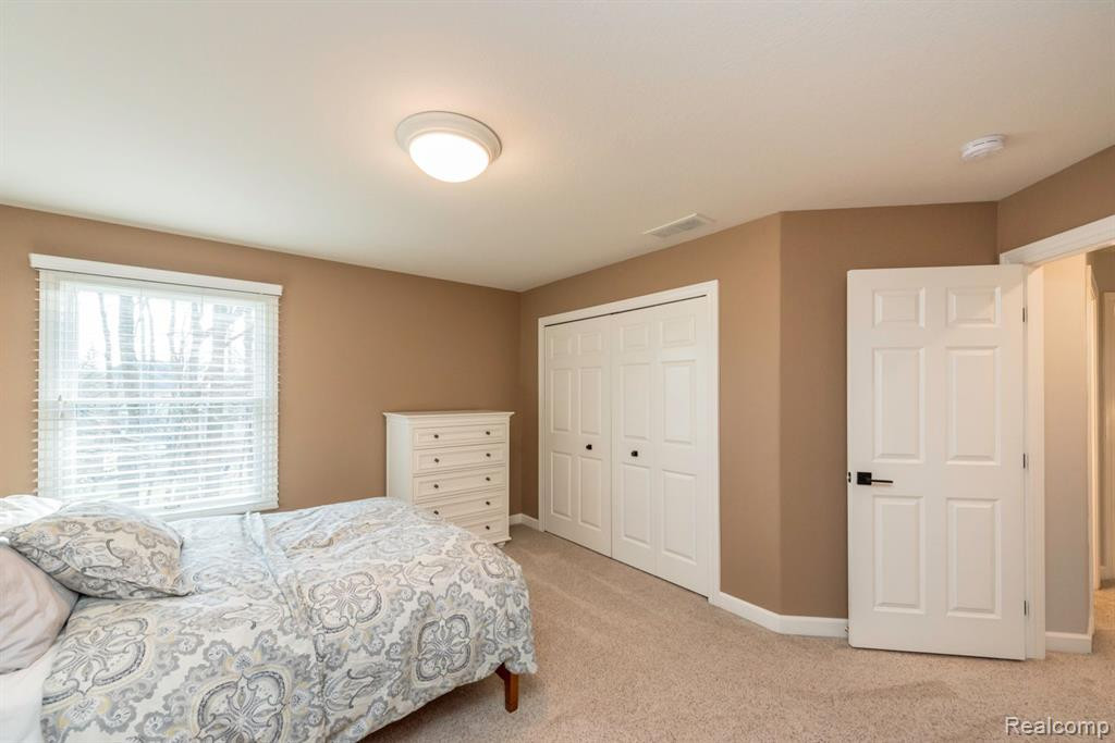1363 WHISPERING MAPLES Court, Ann Arbor, MI 48108 — Photo 33