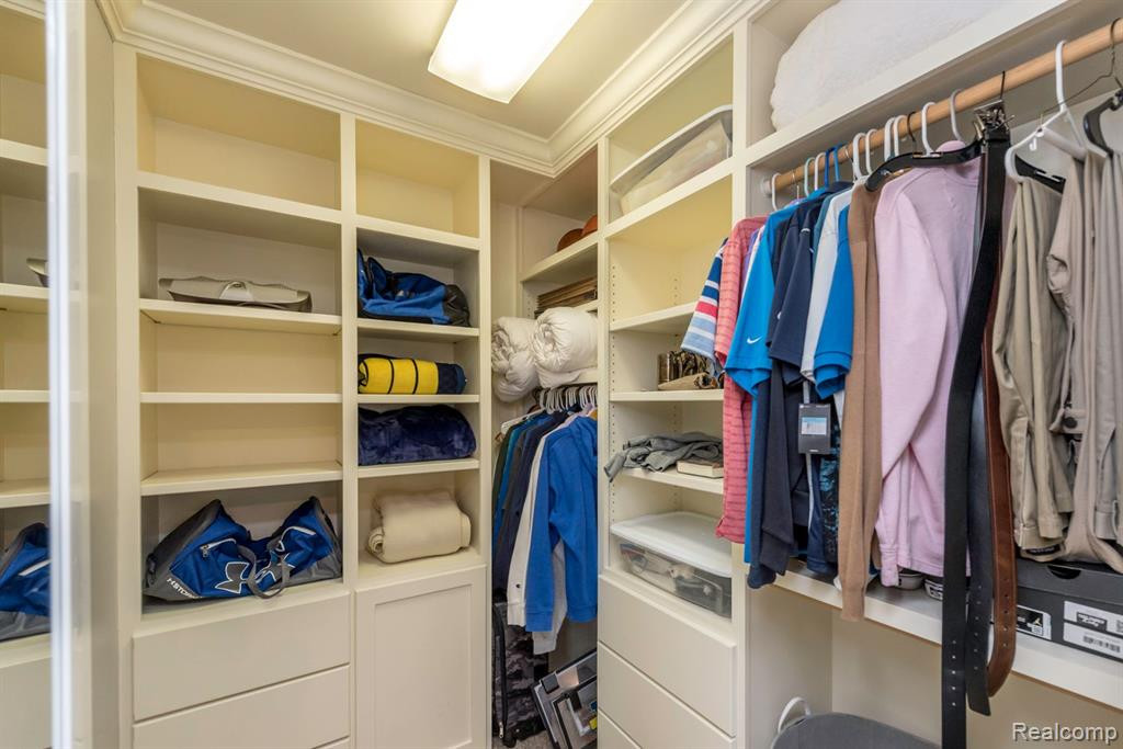 1363 WHISPERING MAPLES Court, Ann Arbor, MI 48108 — Photo 43