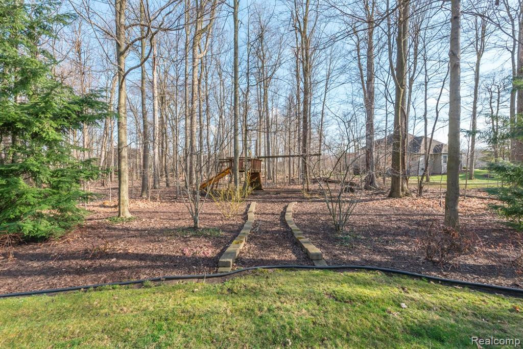 1363 WHISPERING MAPLES Court, Ann Arbor, MI 48108 — Photo 64