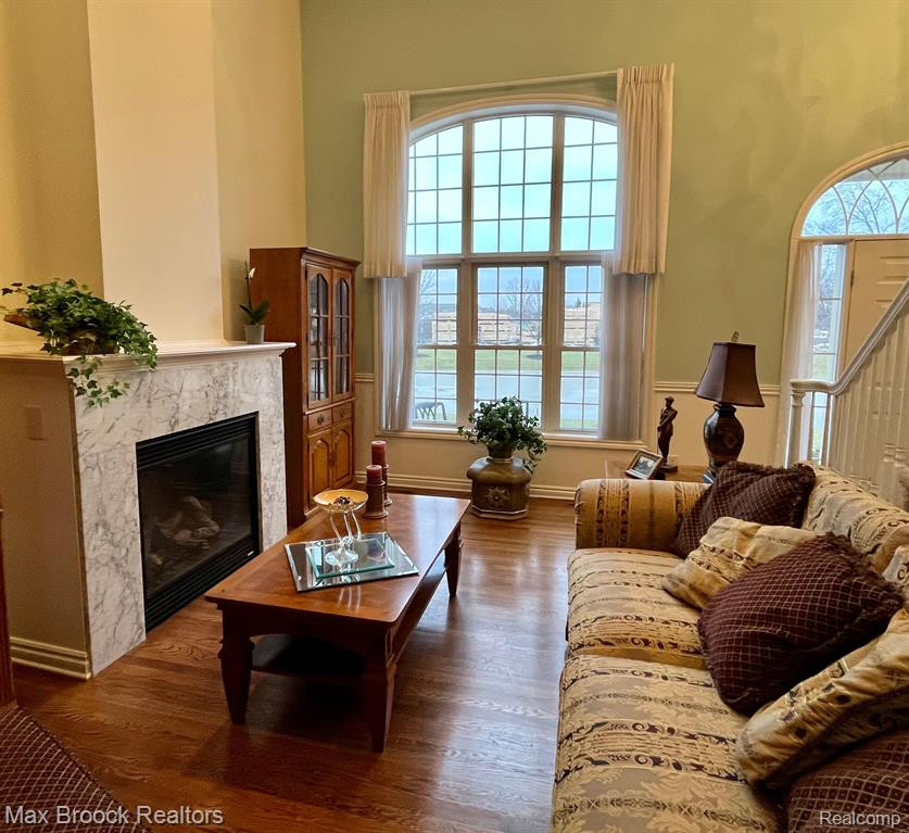 1607 PENINSULA Court, 147, Canton, MI 48187 — Photo 5