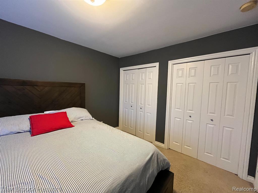 1607 PENINSULA Court, 147, Canton, MI 48187 — Photo 24