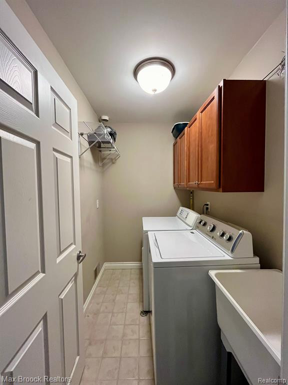 1607 PENINSULA Court, 147, Canton, MI 48187 — Photo 28