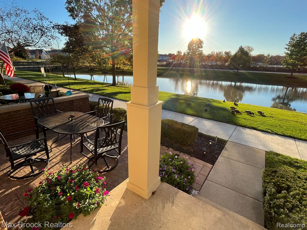 1607 PENINSULA Court, 147, Canton, MI 48187 — Photo 35