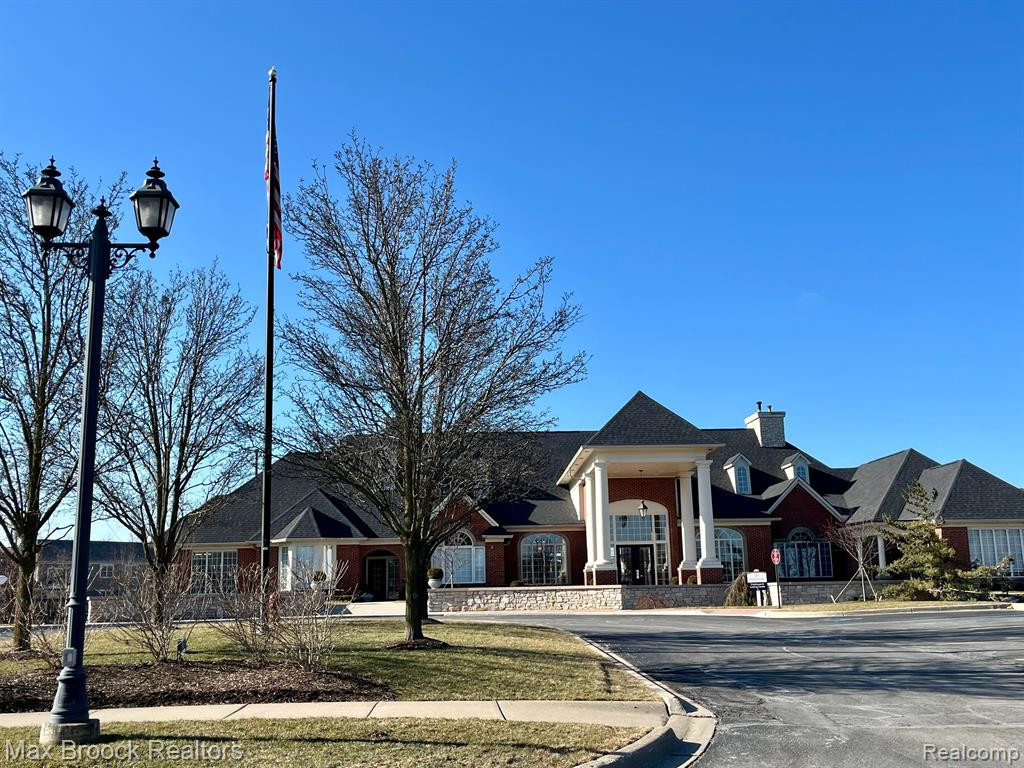 1607 PENINSULA Court, 147, Canton, MI 48187 — Photo 48