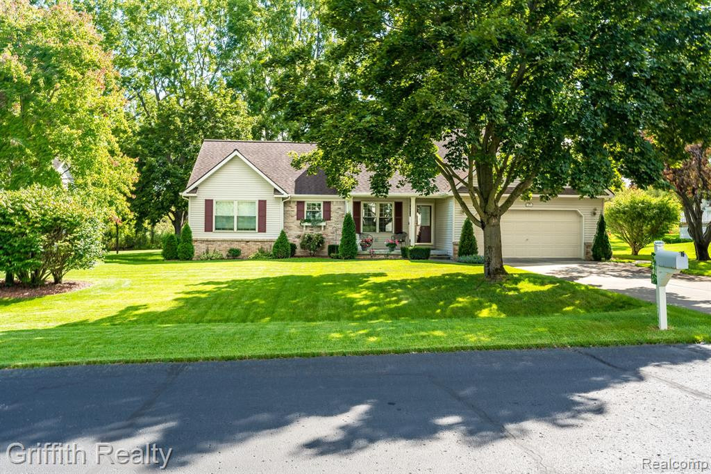 7405 CHARLES Court, Linden, MI 48451 — front exterior