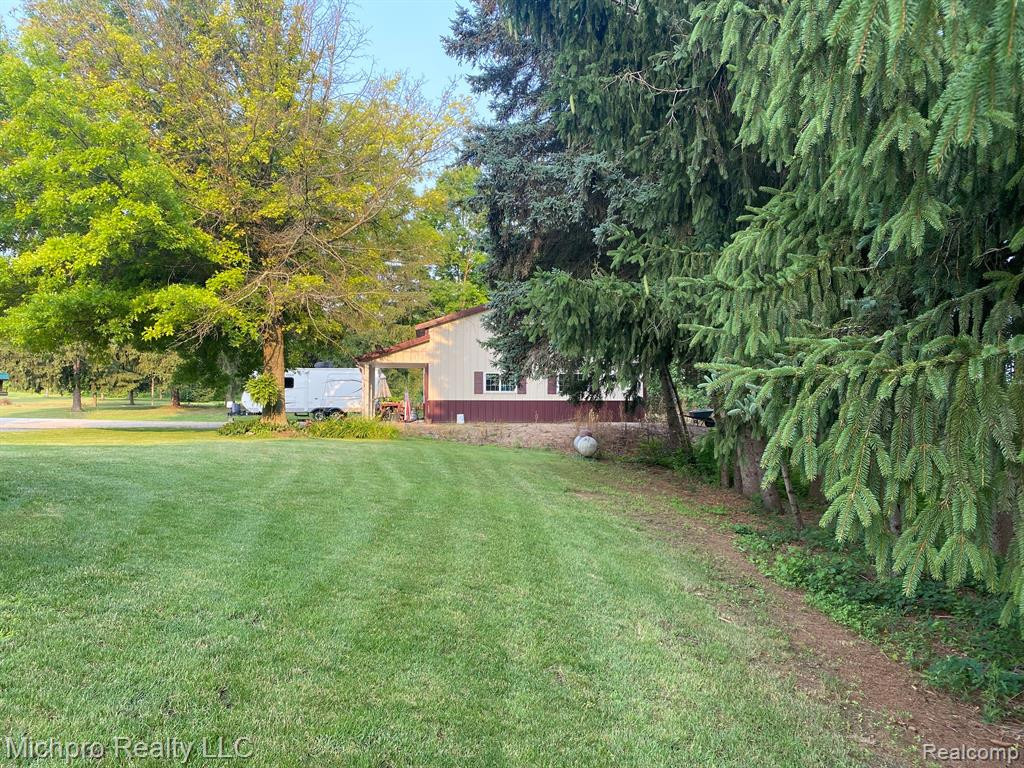 1185 SISSON Road, Imlay City, MI 48444 — Photo 41