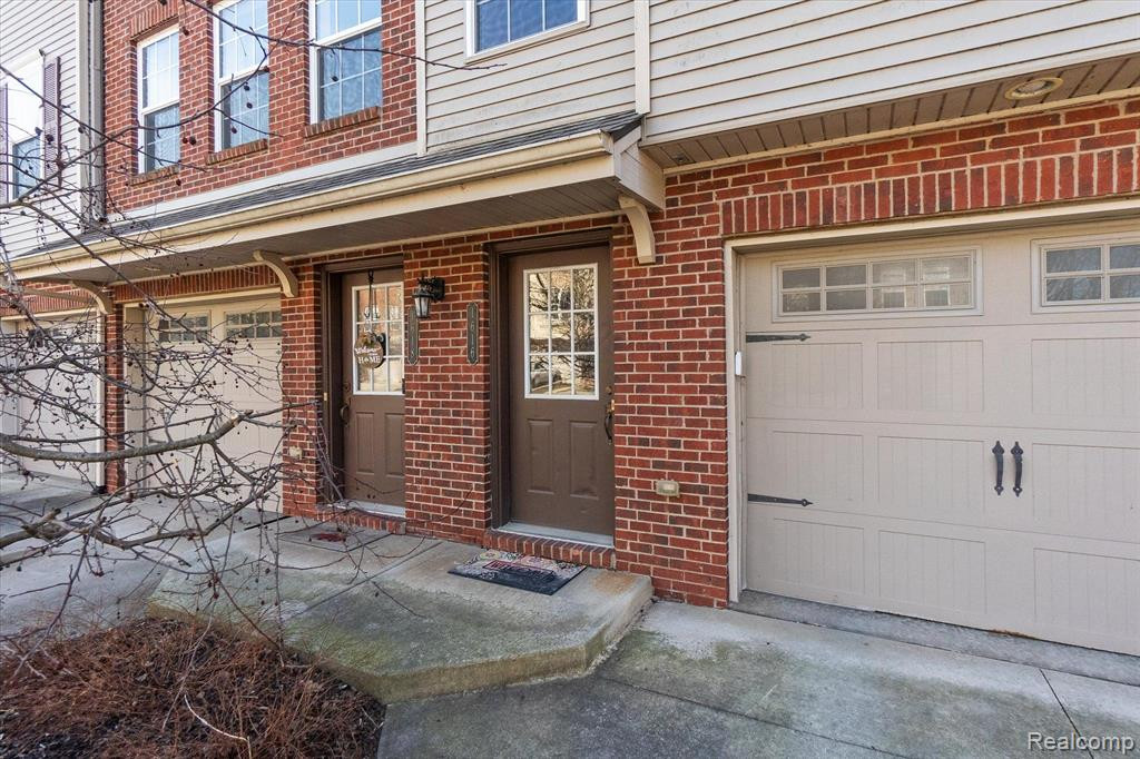 1616 RED HICKORY, Howell, MI 48855 — Photo 3