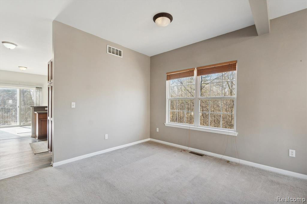 1616 RED HICKORY, Howell, MI 48855 — Photo 9
