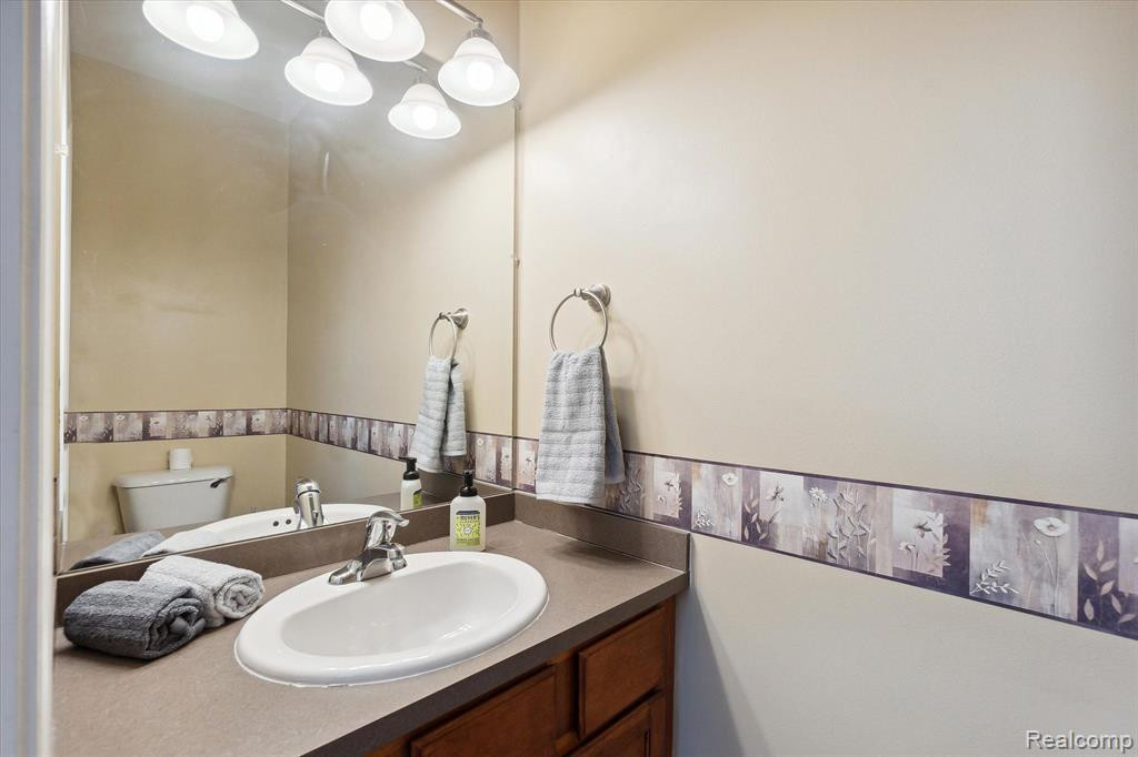 1616 RED HICKORY, Howell, MI 48855 — Photo 15