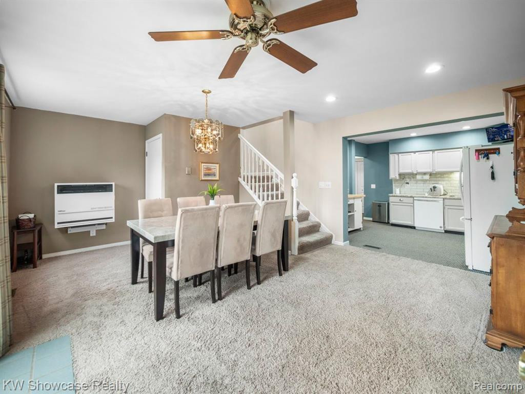 443 LOCHAVEN Road, Waterford, MI 48327 — Photo 23