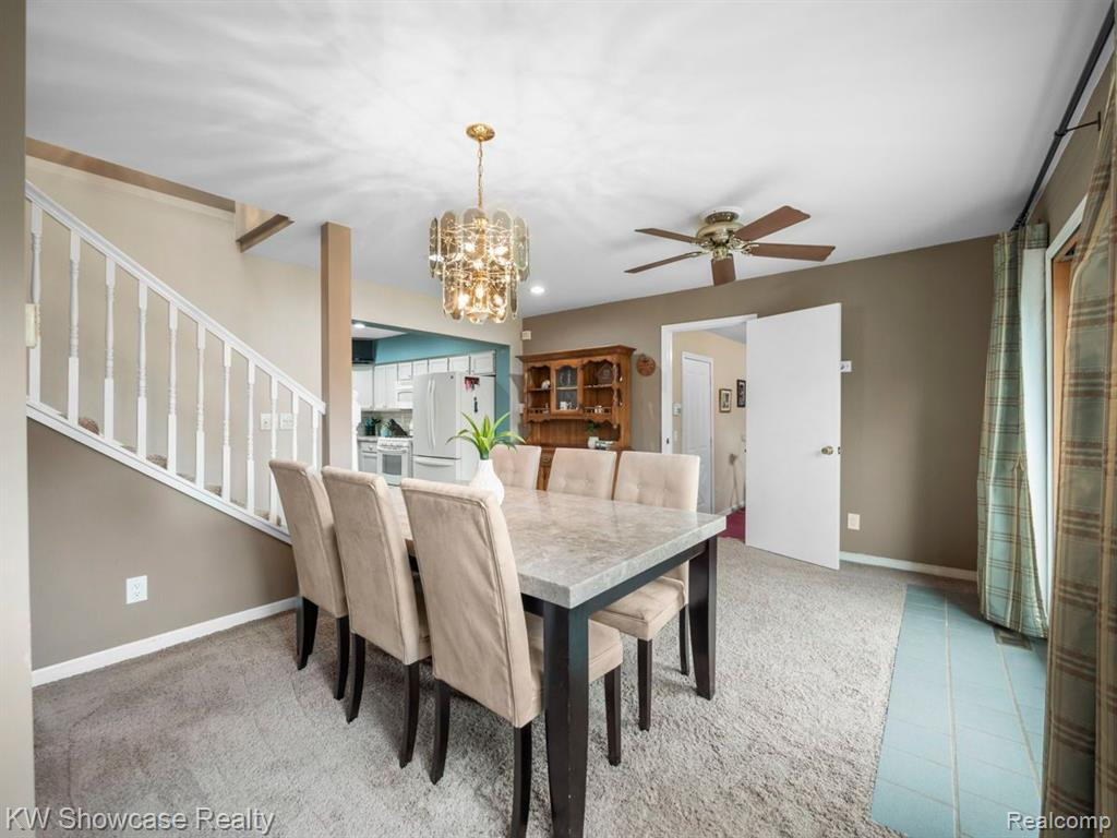 443 LOCHAVEN Road, Waterford, MI 48327 — Photo 24