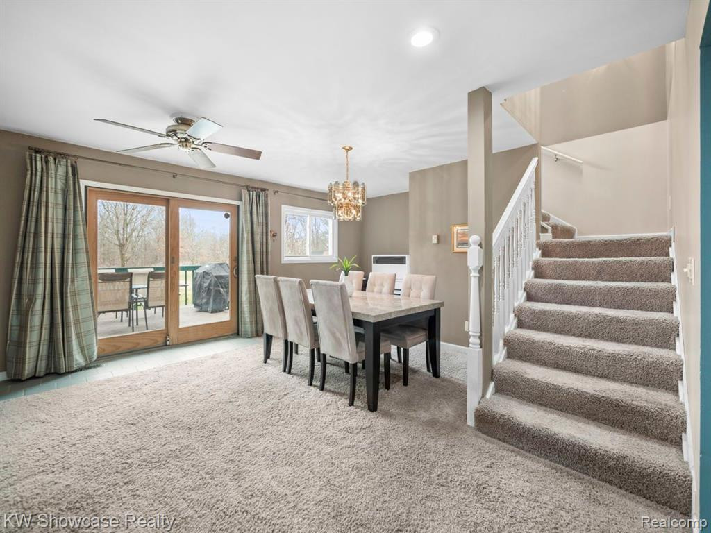 443 LOCHAVEN Road, Waterford, MI 48327 — Photo 25