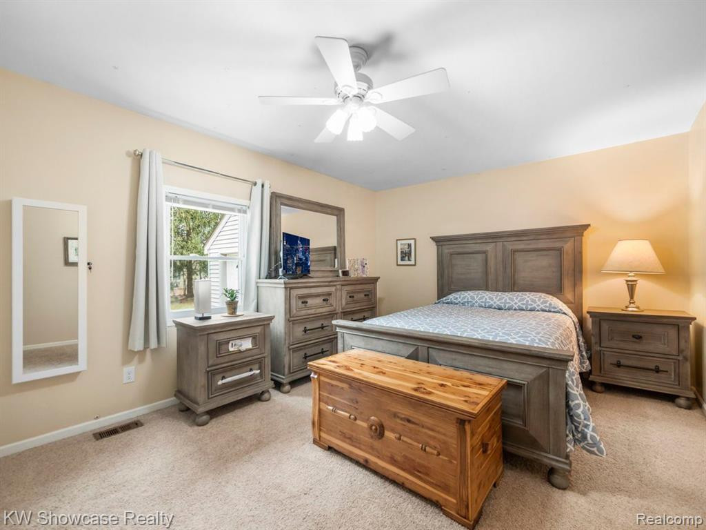 443 LOCHAVEN Road, Waterford, MI 48327 — Photo 26