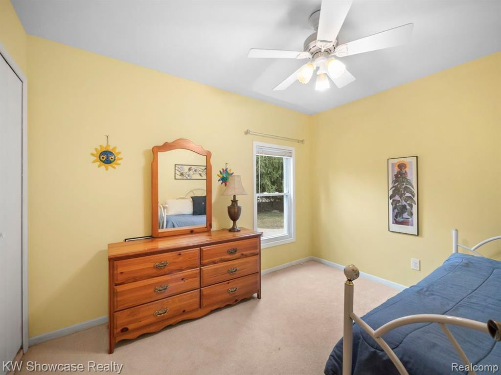 443 LOCHAVEN Road, Waterford, MI 48327 — Photo 29