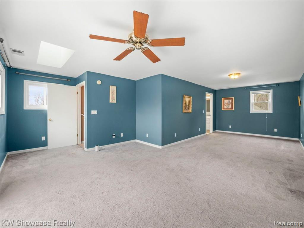 443 LOCHAVEN Road, Waterford, MI 48327 — Photo 36