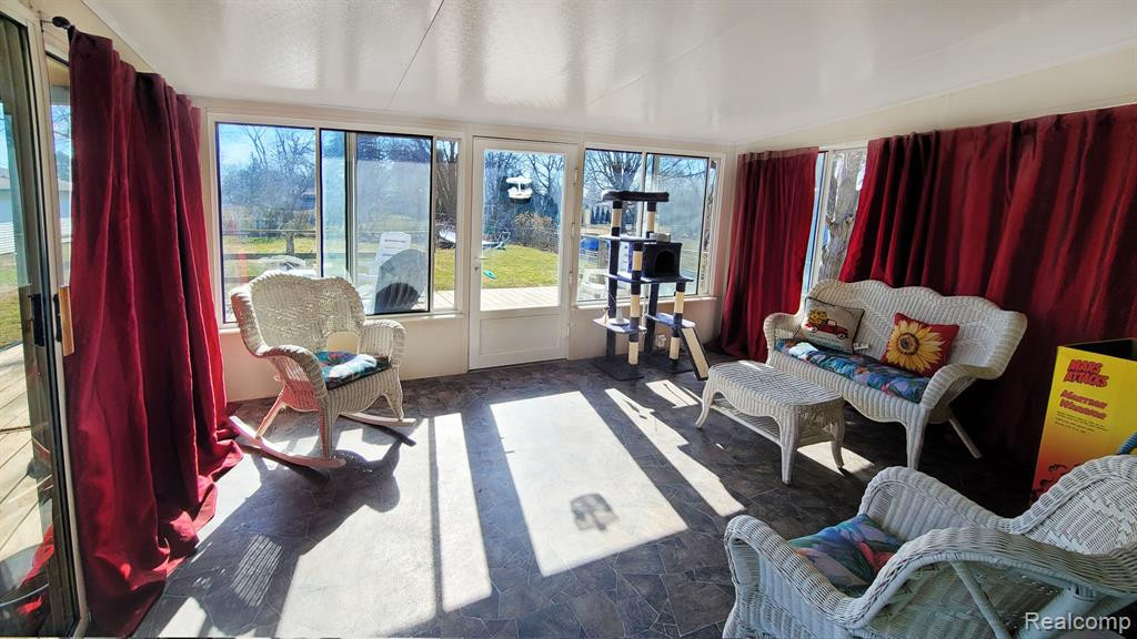 6316 NIGHTINGALE Drive, Flint, MI 48506 — Photo 16