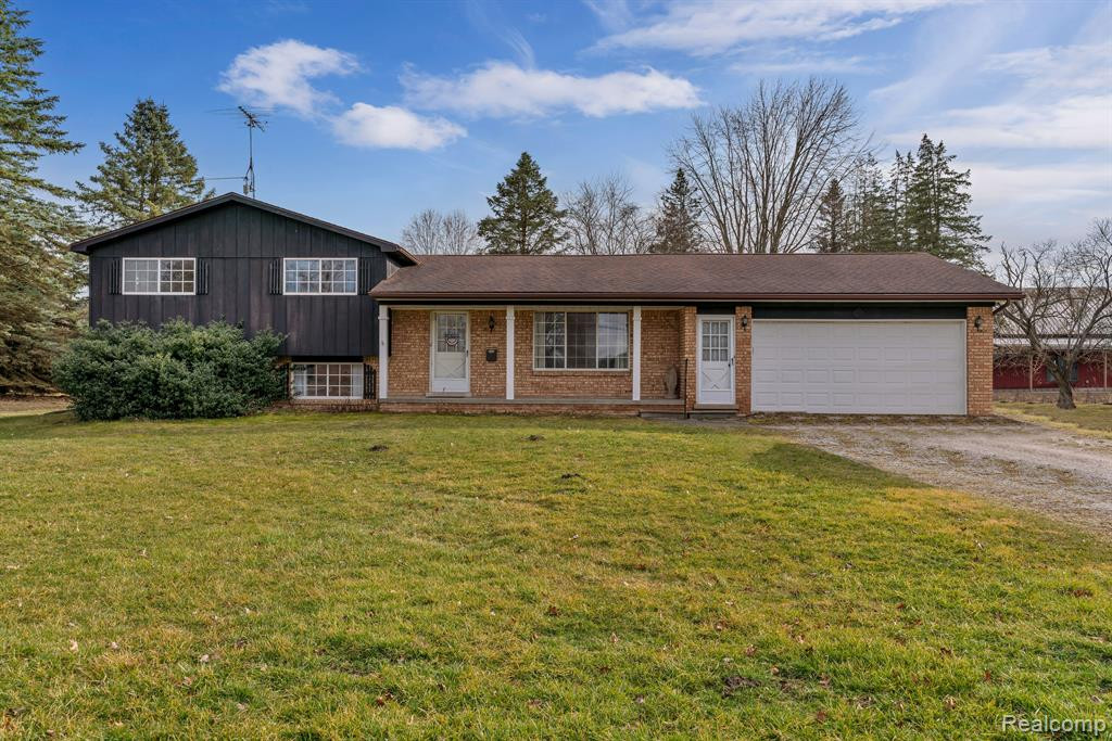7371 Trumble Road, St. Clair, MI 48079 — front exterior