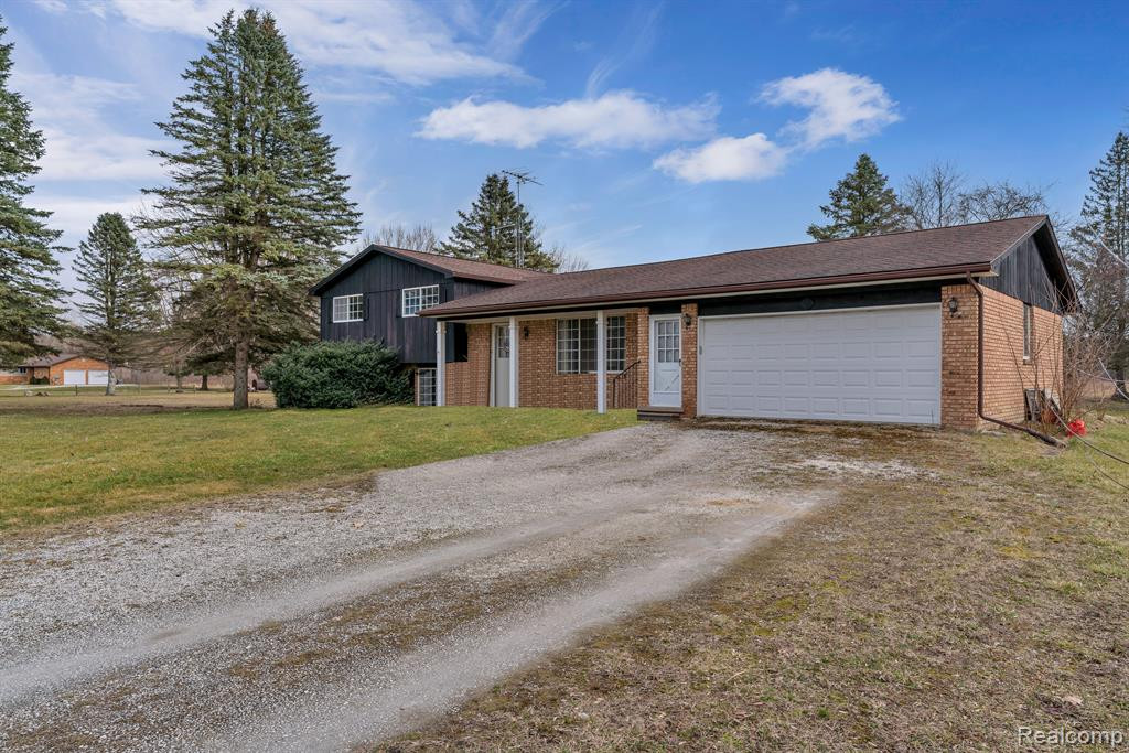 7371 Trumble Road, St. Clair, MI 48079 — Photo 4